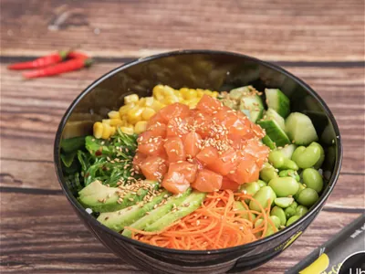 Poké bowl zalm